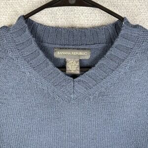 Banana Republic Sweater Mens X-Large Navy Blue 100% Merino Wool V-Neck Pullover